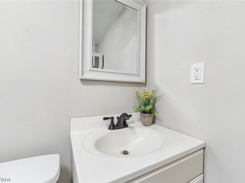 6269 Sylvia Court, Brook Park, OH 44142 Photo 20
