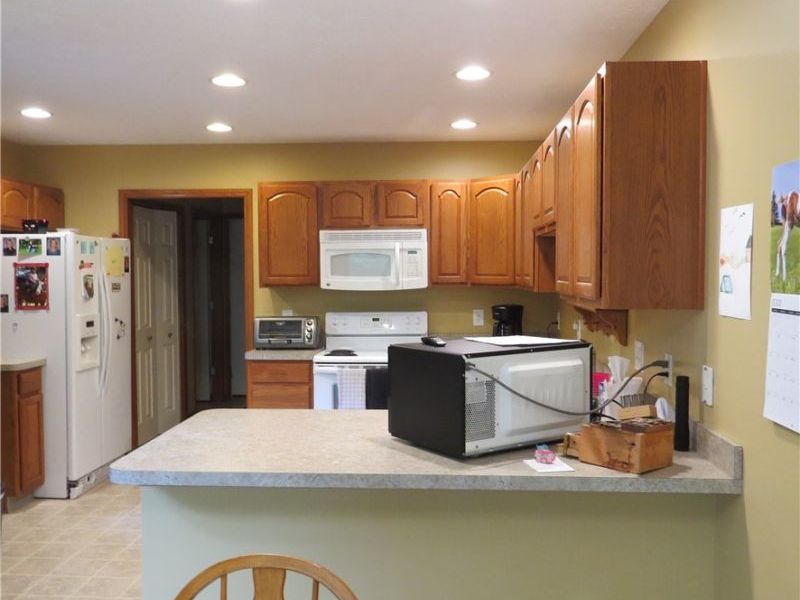 110 Stoneybrook Dr., Elyria, OH 44035 Photo 10
