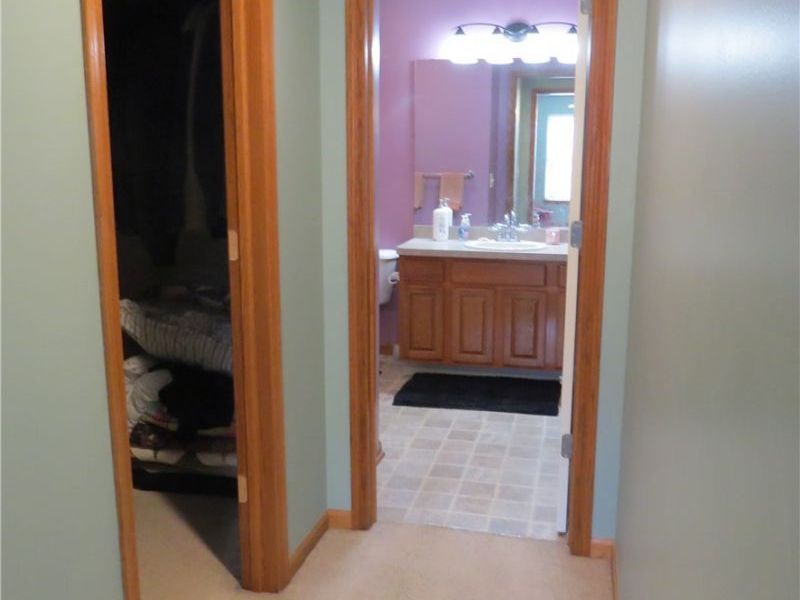 110 Stoneybrook Dr., Elyria, OH 44035 Photo 20