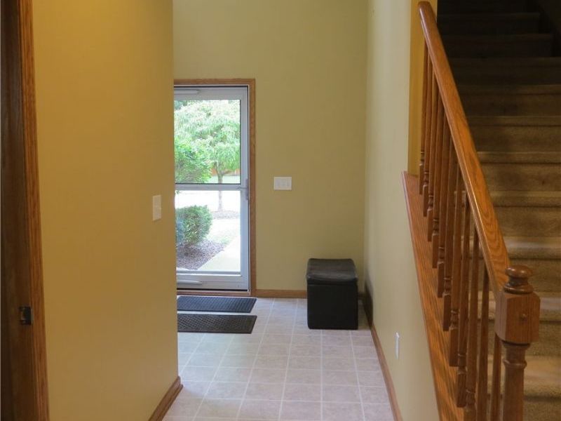 110 Stoneybrook Dr., Elyria, OH 44035 Photo 7