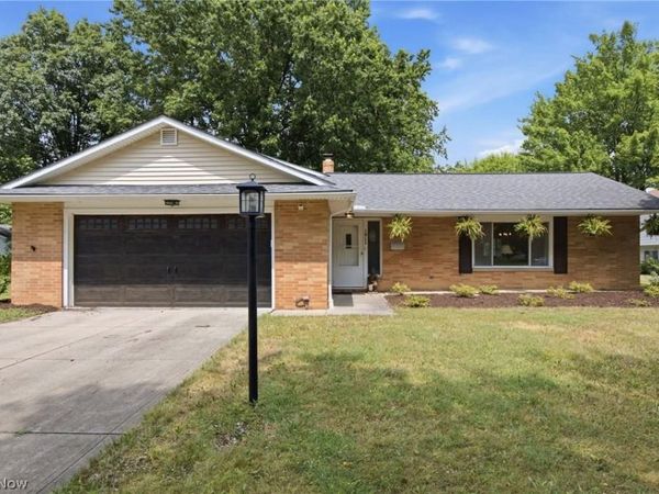 1011 Millridge Road, Highland Heights, OH 44143