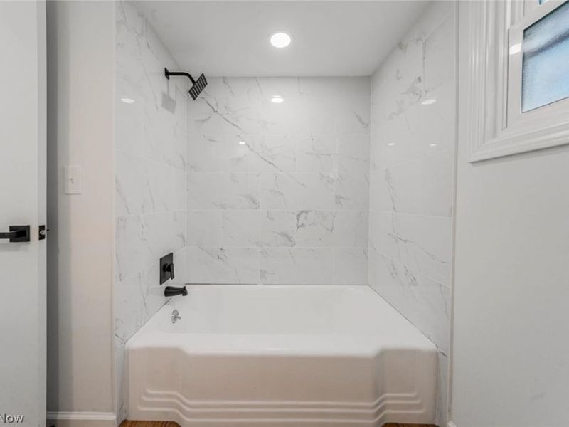 5001 Ridgebury Boulevard, Lyndhurst, OH 44124 Photo 8