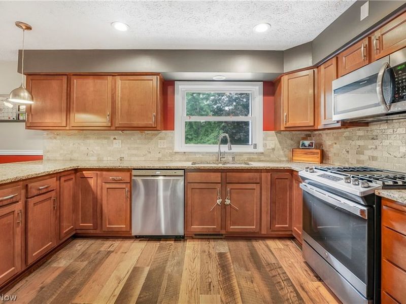 5060 Coleman Drive, Akron, OH 44319 Photo 10