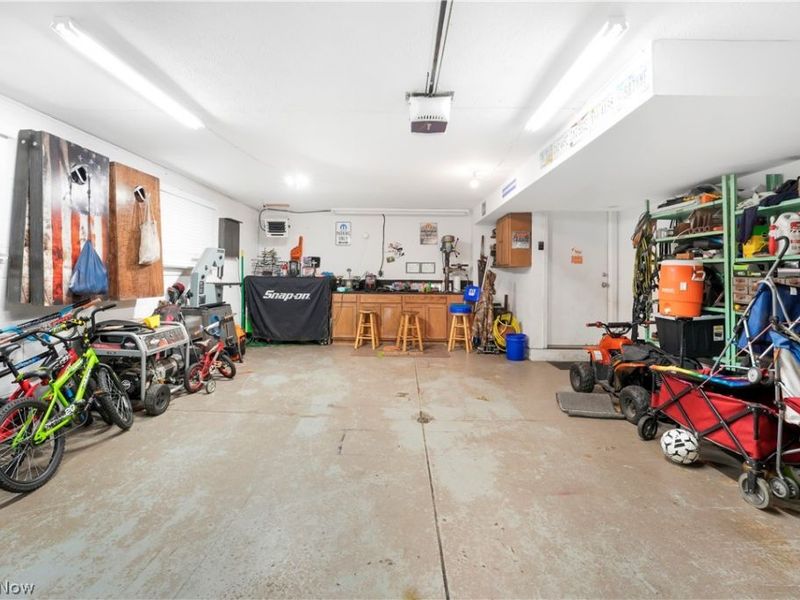 5060 Coleman Drive, Akron, OH 44319 Photo 36