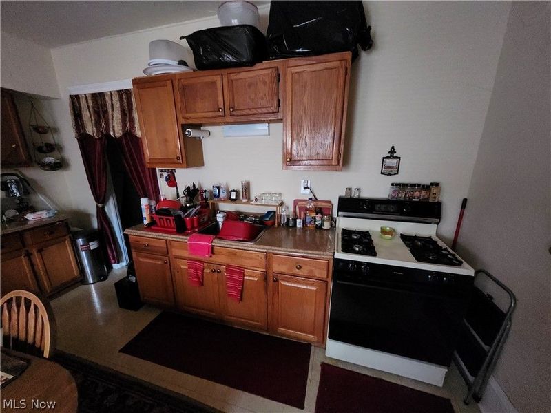 3864 W 34th Street, Cleveland, OH 44109 Photo 13