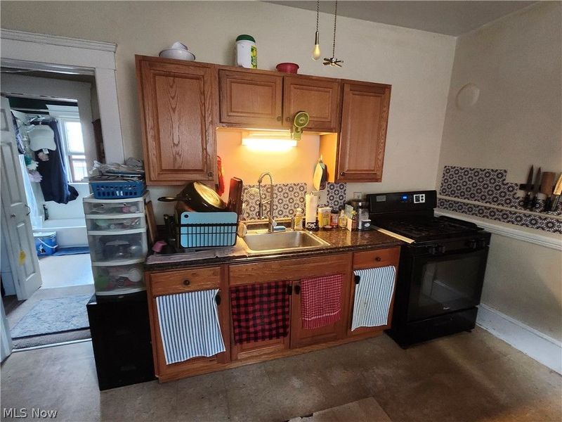 3864 W 34th Street, Cleveland, OH 44109 Photo 20