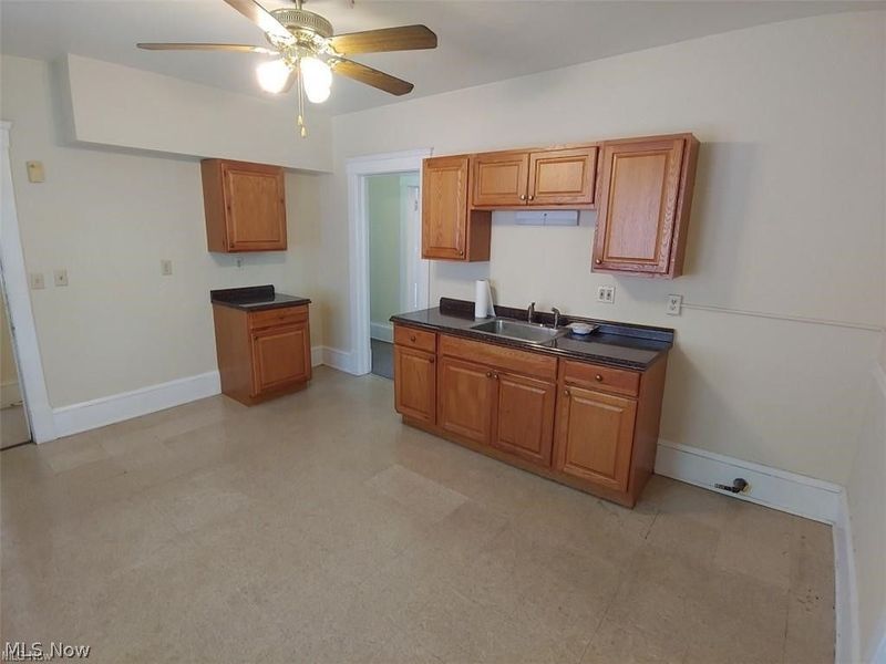 3864 W 34th Street, Cleveland, OH 44109 Photo 7