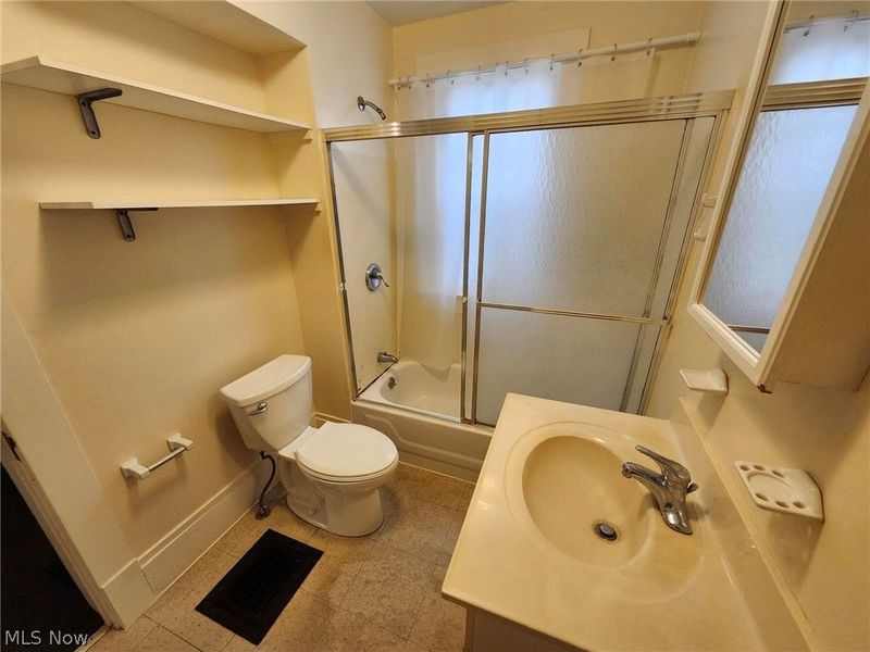 3877 W 34th Street, Cleveland, OH 44109 Photo 6
