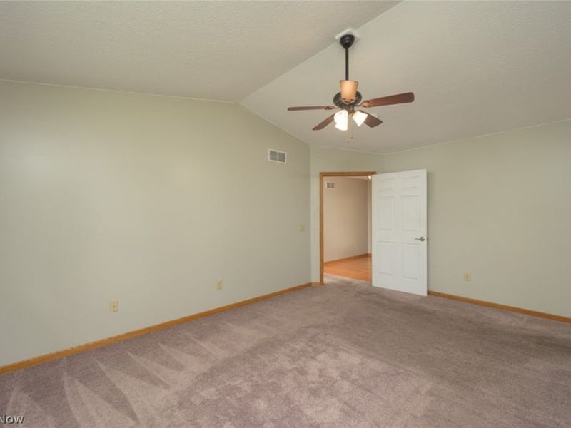 1048 Susan Road, Ravenna, OH 44266 Photo 25