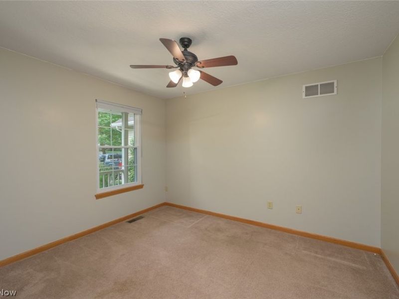 1048 Susan Road, Ravenna, OH 44266 Photo 31