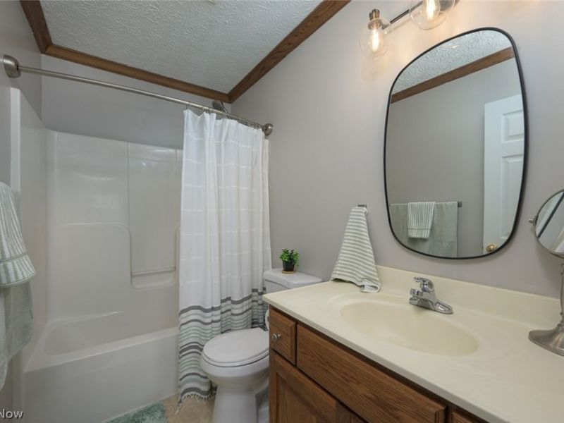1017 Susan Road, Ravenna, OH 44266 Photo 28