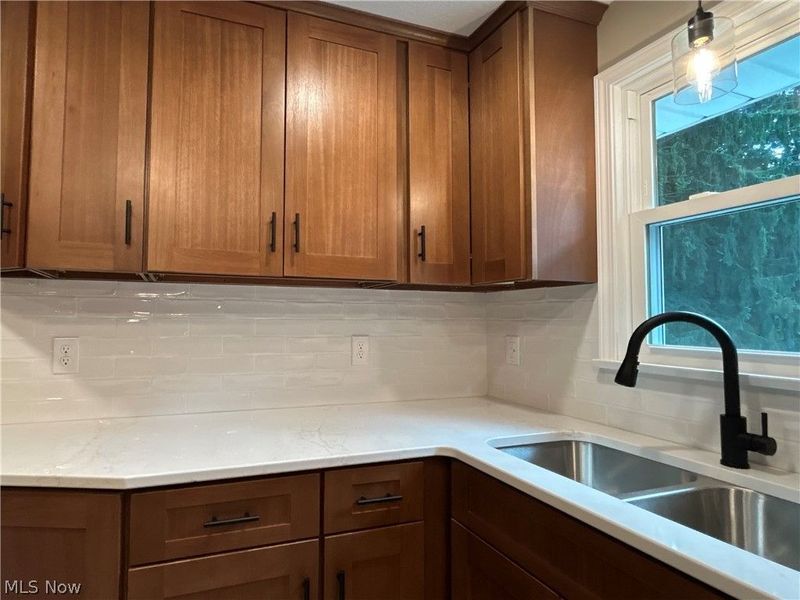 22 Orchard Drive, Poland, OH 44514 Photo 9