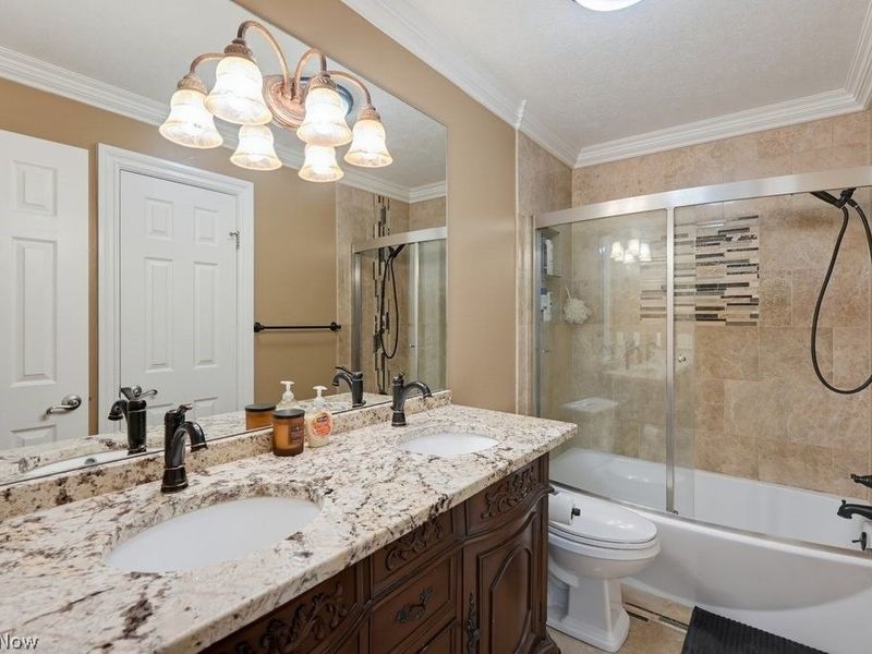 7875 Newcomb Drive , Parma, OH 44129 Photo 26