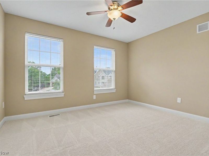 5037 Lake Breeze Landing, Stow, OH 44224 Photo 27