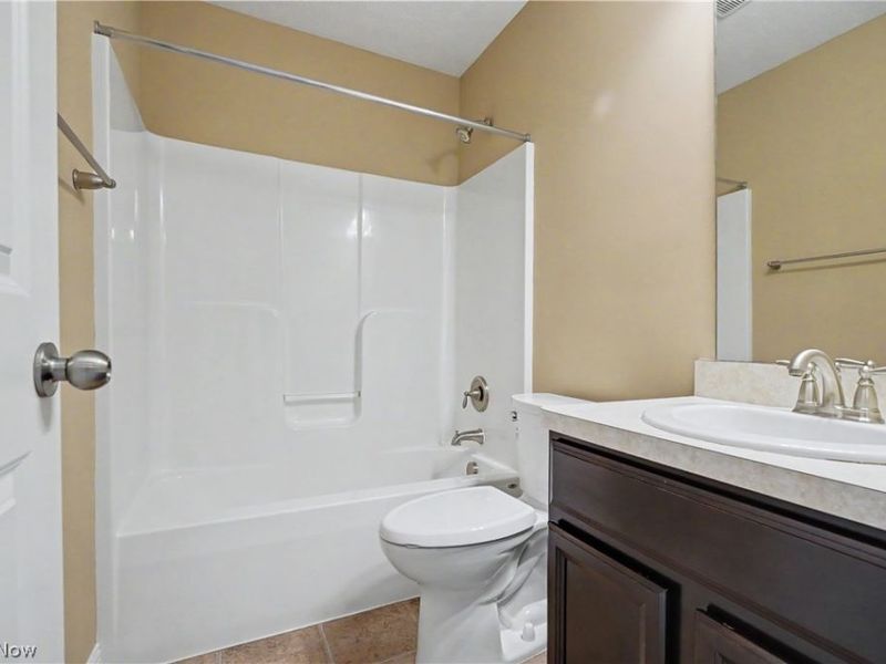 5037 Lake Breeze Landing, Stow, OH 44224 Photo 28