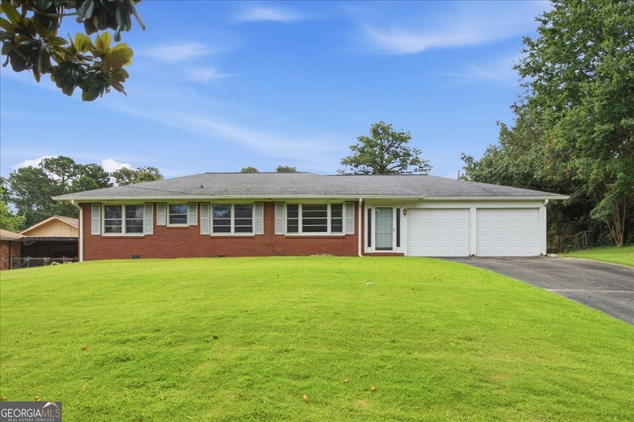 6795 Queen Mill Road Se, Mableton, GA 30126 Main Photo