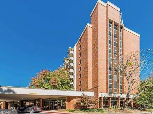 300 Johnson Ferry Road NE, Unit B604, Sandy Springs, GA 30328