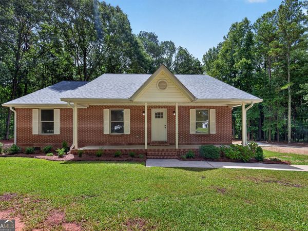 174 Rockhouse Road, Senoia, GA 30276