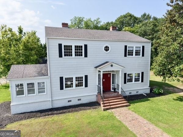 18046 Main Street, Woodbury, GA 30293