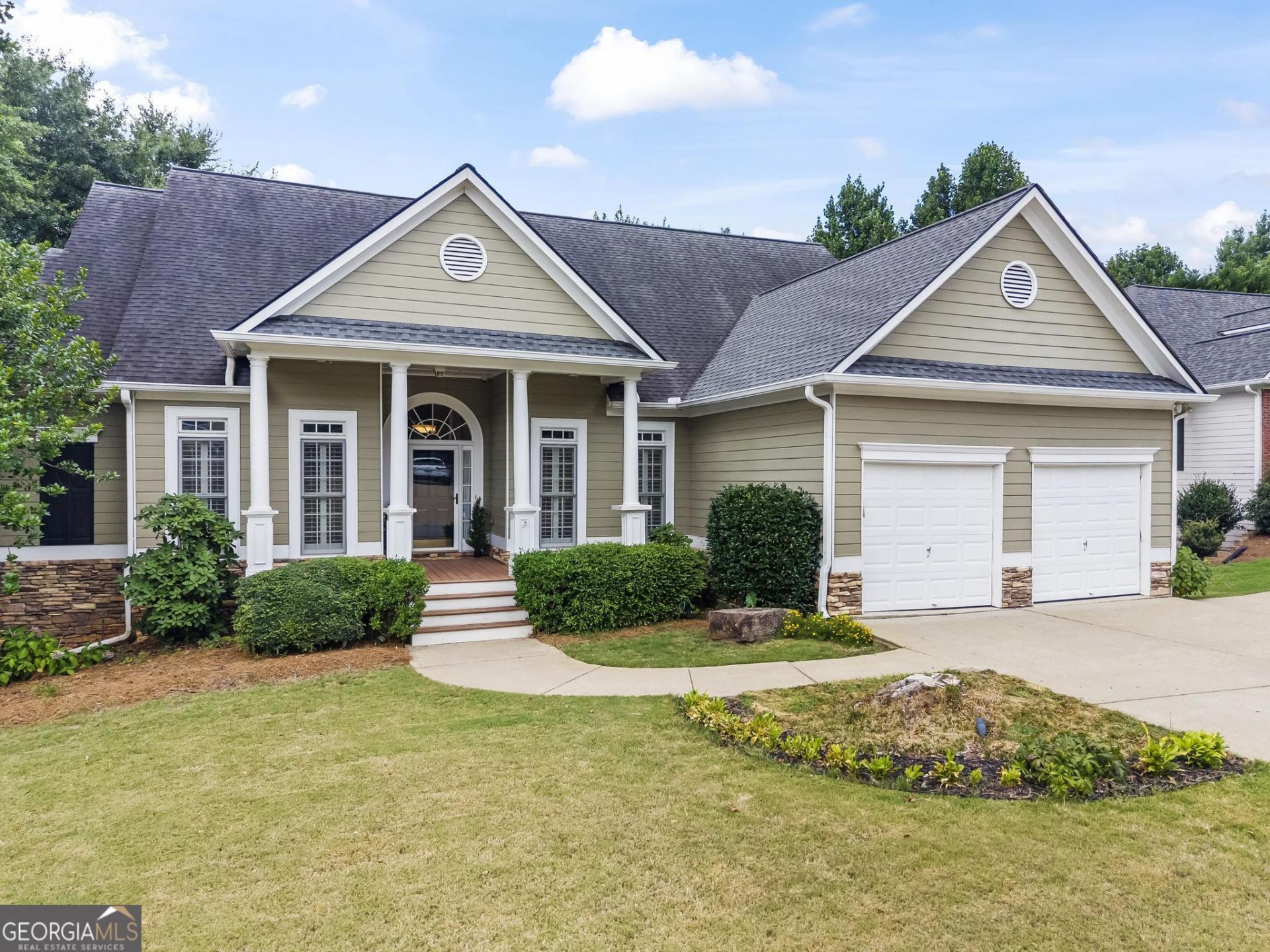 203 Glenhaven Way, Woodstock, GA 30188 Main Photo