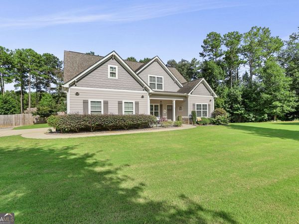 9 Couch Court, Senoia, GA 30276