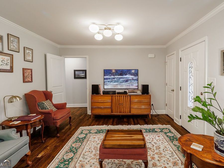 Property Image 4