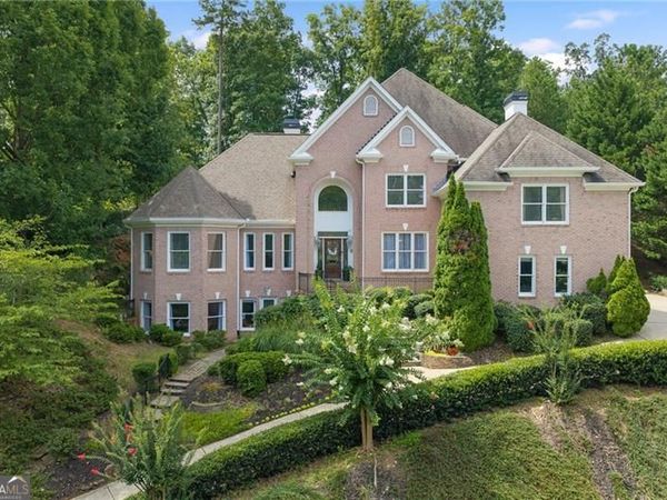 8240 Royal Troon Drive, Duluth, GA 30097