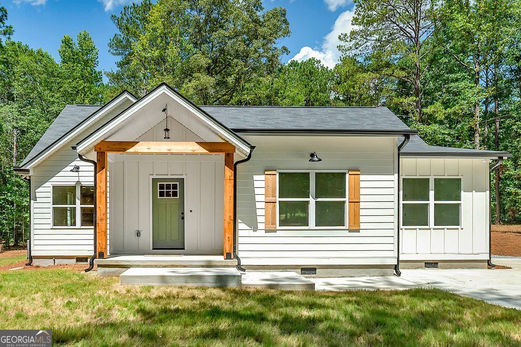 548 Barnesville Road, Griffin, GA 30224 Main Photo