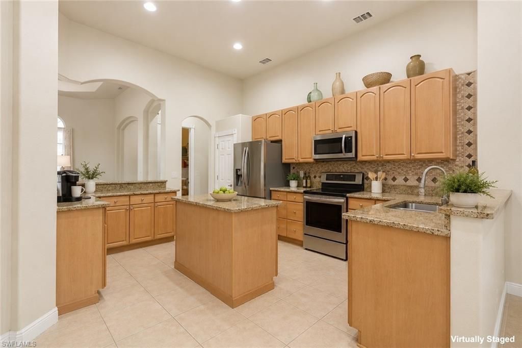 3010 SW 29th Ave, Cape Coral, FL 33914 Photo