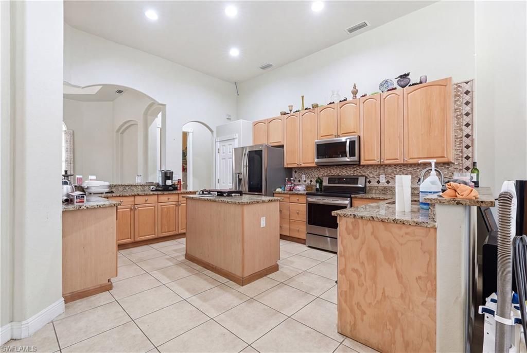 3010 SW 29th Ave, Cape Coral, FL 33914 Photo