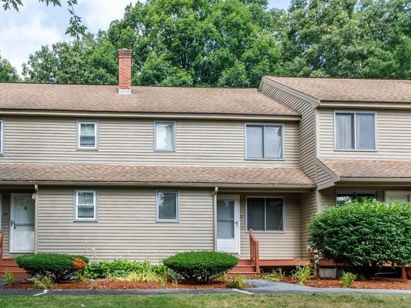 31 Macintosh Lane, Unit 31, Leominster, MA 01453