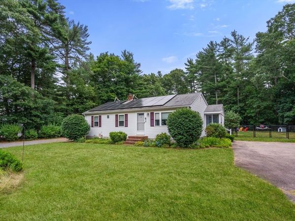 10 Hawthorne St, Kingston, MA 02364