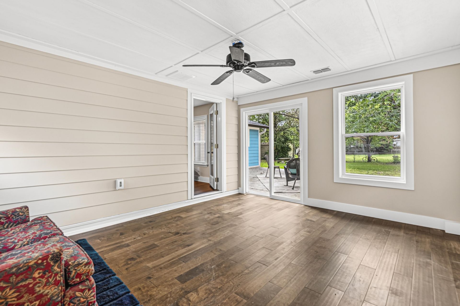 1126 Berkeley Street Photo 12
