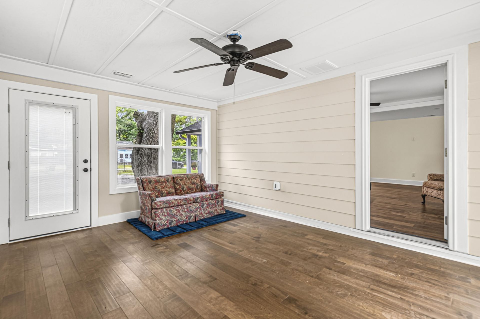 1126 Berkeley Street Photo 13