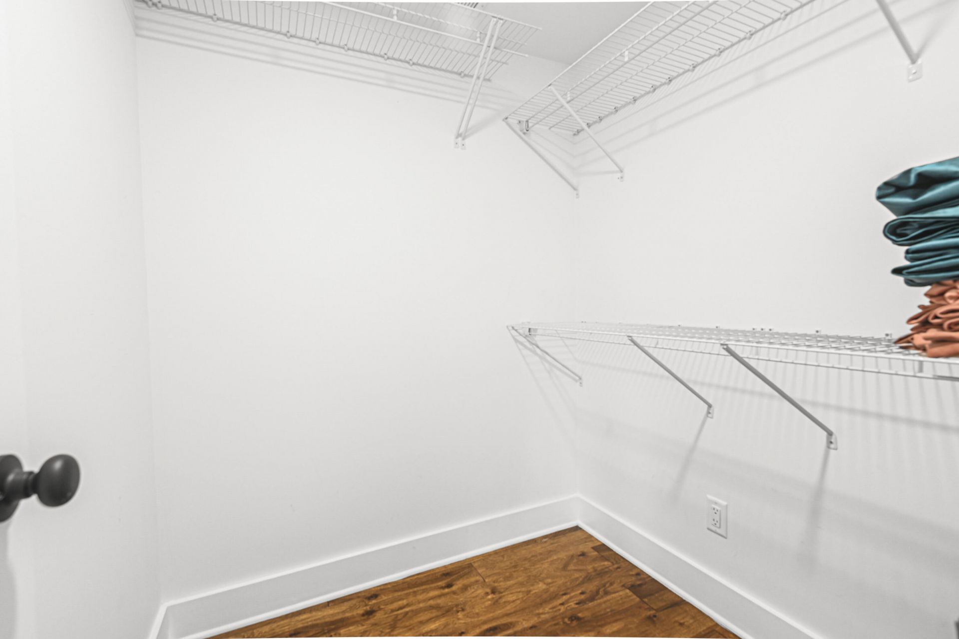 1126 Berkeley Street Photo 21