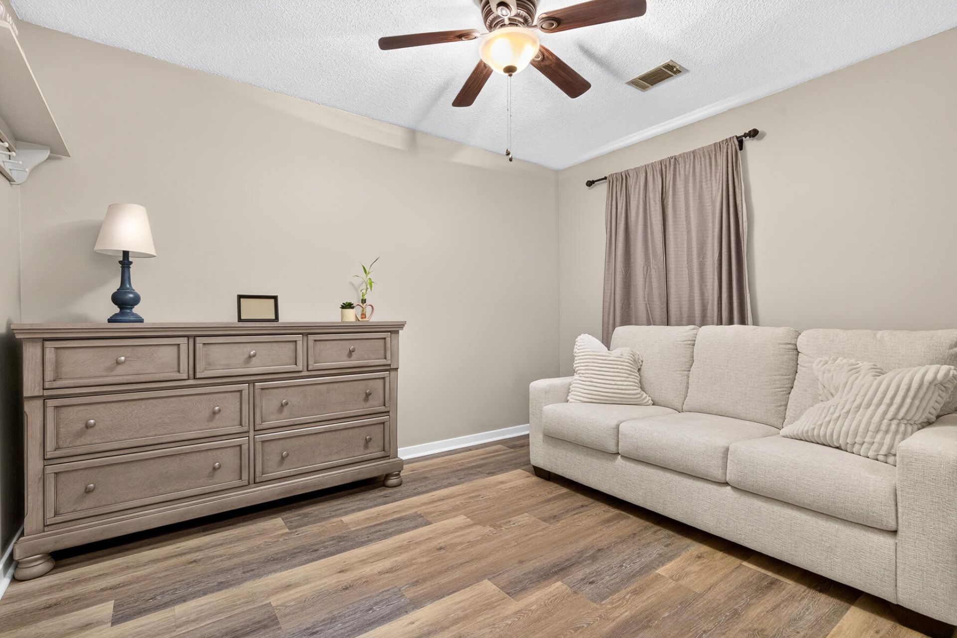 2011 Coldspring Drive Photo 22