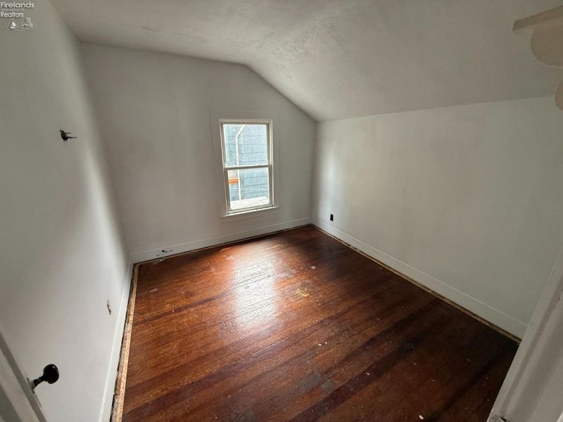 205 N Wood Street, Fremont, OH 43420 Photo 11