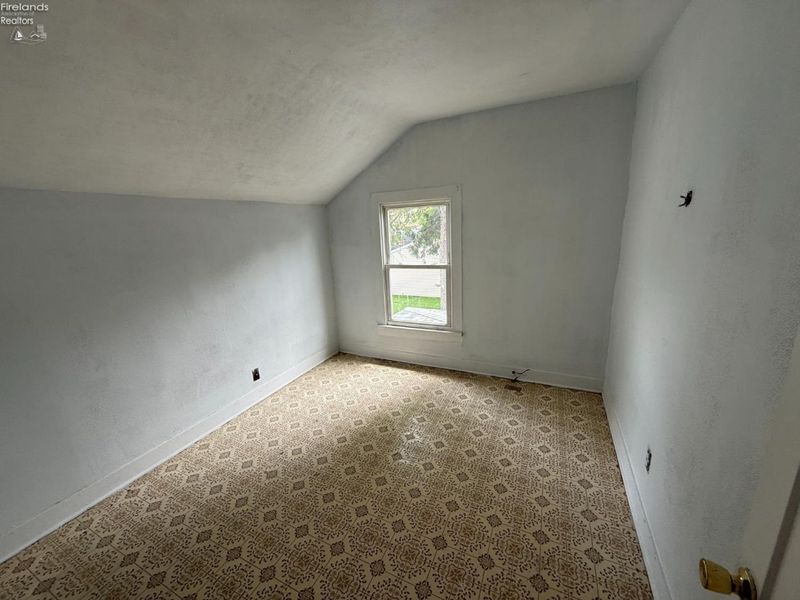 205 N Wood Street, Fremont, OH 43420 Photo 12