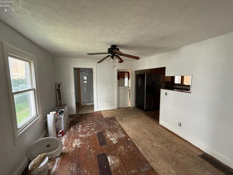 205 N Wood Street, Fremont, OH 43420 Photo 19