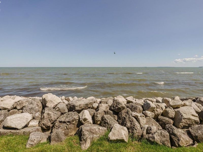 238 W Lakeshore Drive, Unit D, Port Clinton, OH 43452 Photo 22