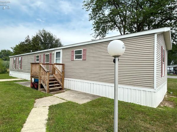 1730 Port Clinton Rd, Unit 17, Fremont, OH 43420