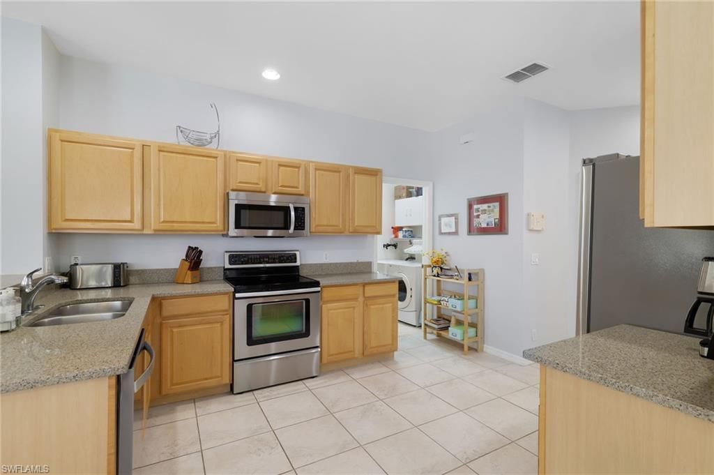 17341 Stepping Stone Dr , Fort Myers, FL 33967 Photo