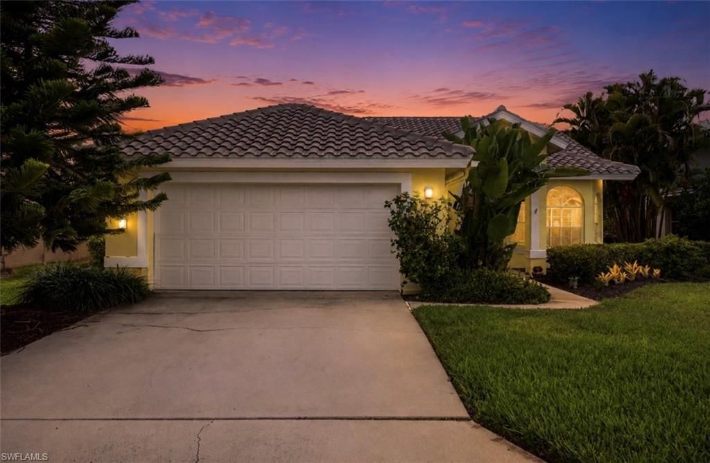 25060 Bay Cedar Dr, Bonita Springs, FL 34134 Main Photo