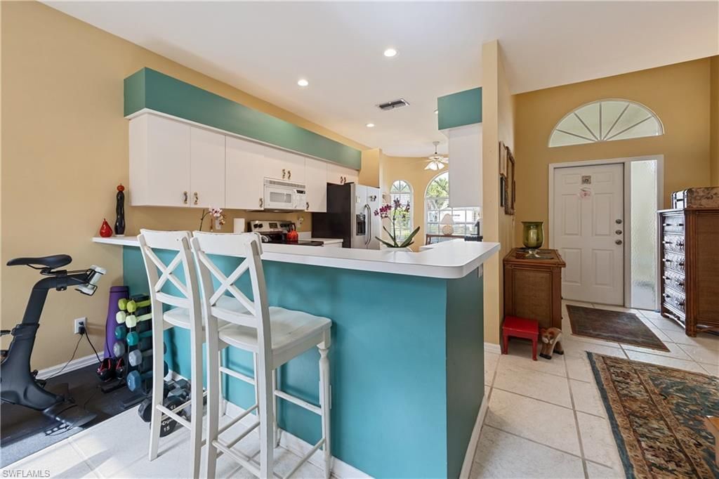 25060 Bay Cedar Dr, Bonita Springs, FL 34134 Photo