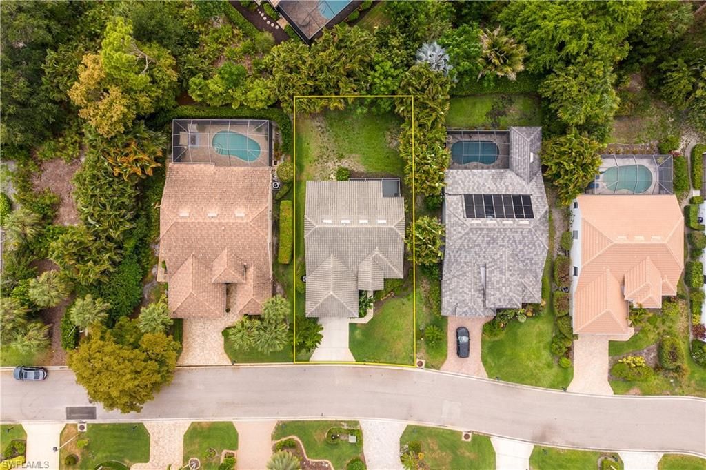 25060 Bay Cedar Dr, Bonita Springs, FL 34134 Photo