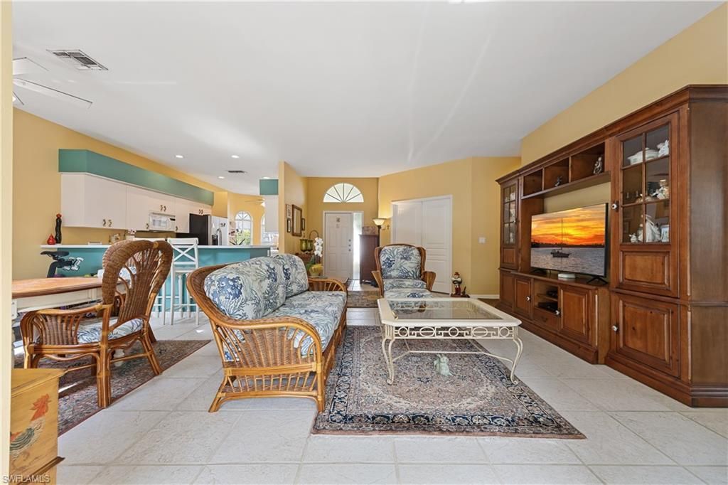 25060 Bay Cedar Dr, Bonita Springs, FL 34134 Photo