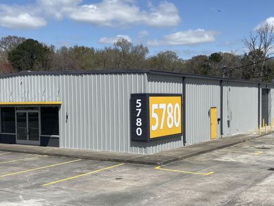 5780 Dorchester Road , North Charleston, SC 29418