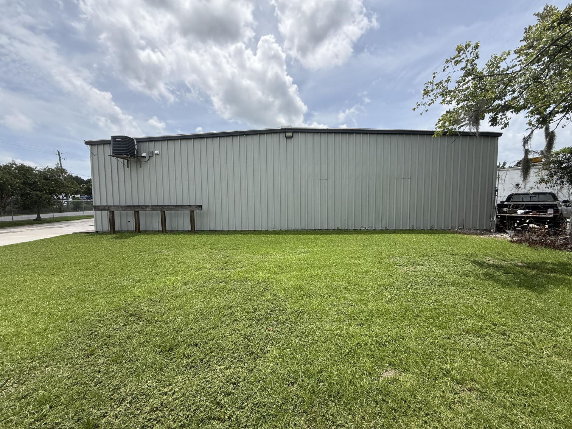 5780 Dorchester Road  Photo 24
