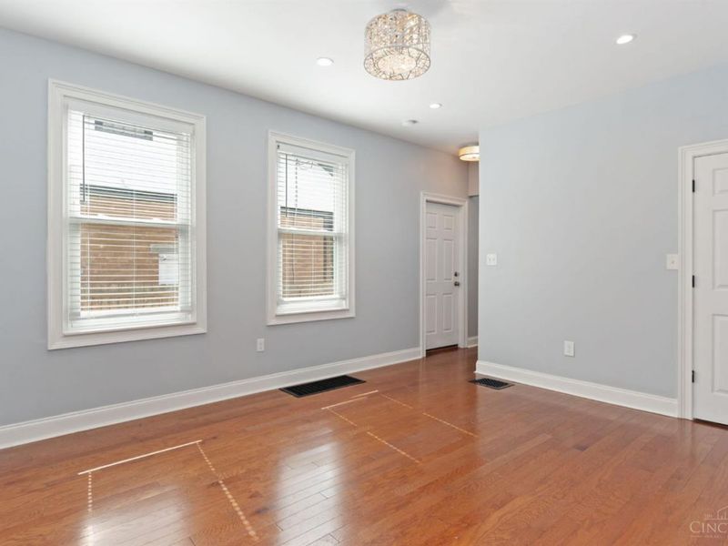1964 Fairfax Avenue, Cincinnati, OH 45207 Photo 13