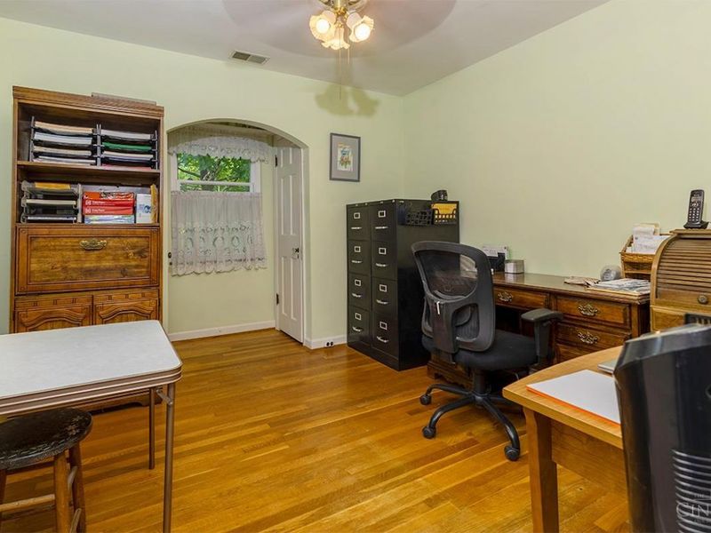1711 Flora Avenue, North College Hill, OH 45231 Photo 19